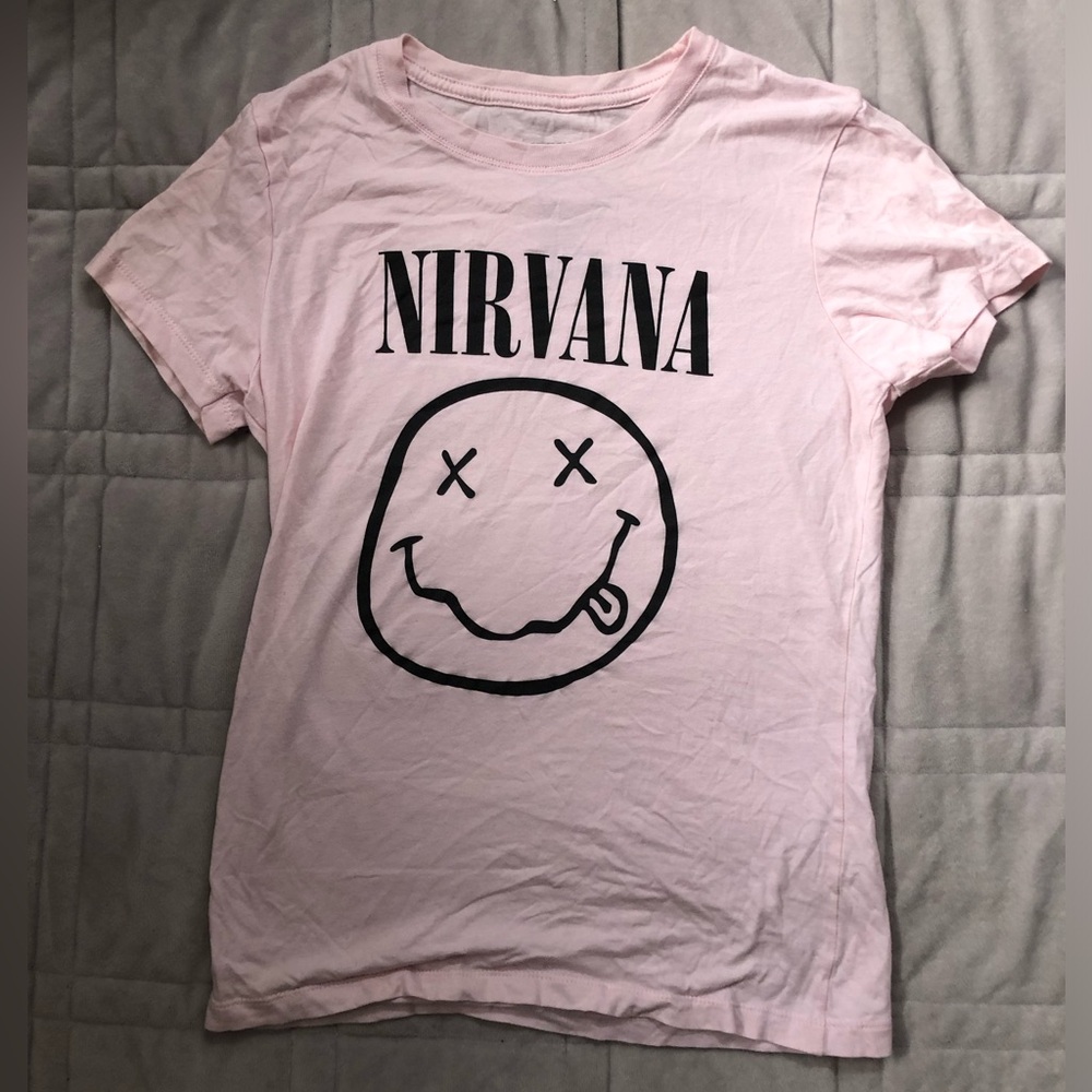 Hot Topic Pink Nirvana Short Sleeve Tee